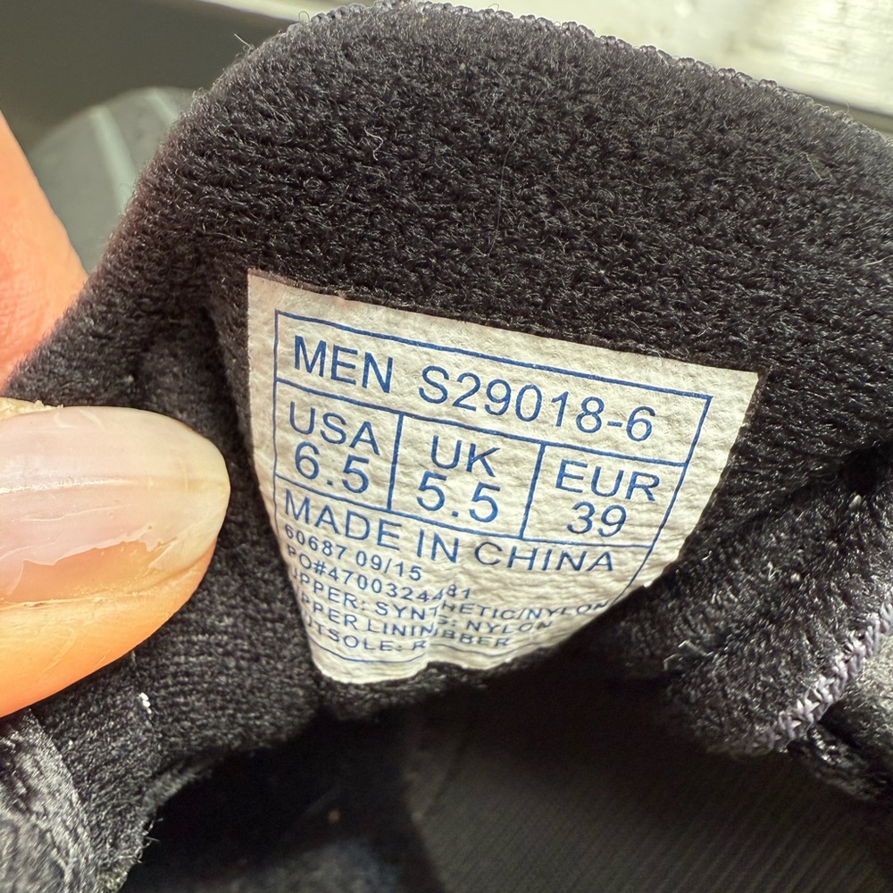 Saucony Men's Black Running Shoes - Picture 5 of 5